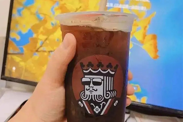 幸运咖加盟，小投资撬动咖啡财富大市场！