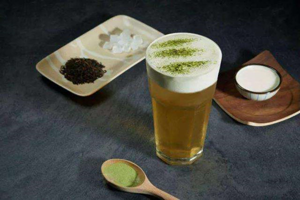 新茶饮时代，看他们如何打破头争抢市场！