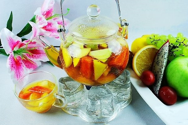宫茶水果茶加盟，让你的成功走上致富之路