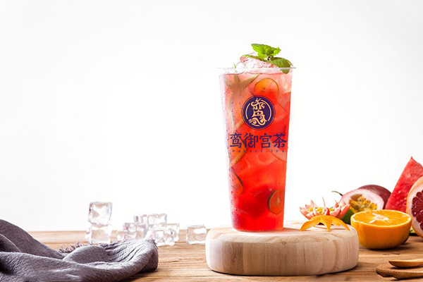 水果茶加盟店约20㎡起步 加盟有好生意